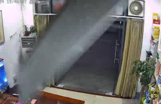 广西玉林突发多声巨响 官方回应  背后真相实在令人感到惊愕