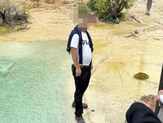 游客踩踏珍贵钙化池 景区报警  背后真相实在令人感到惊愕