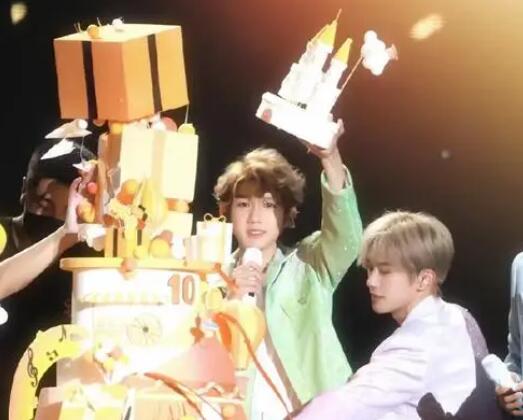 西安多场大型活动被叫停 TFBOYS被骂 背后真相实在令人感到惊愕