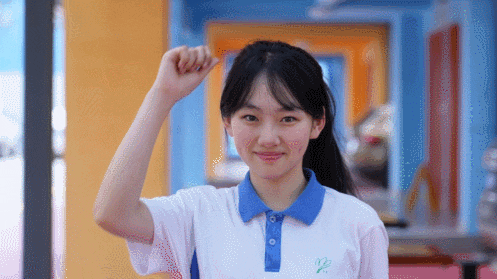 05后女生吊运超700斤混凝土墙 背后真相令人感到震惊