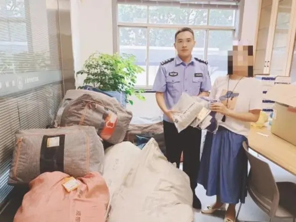 女老板发现“老客户”4年逃单33万：利用修图软件P转账截图