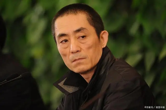 网友吐槽浏览器推送张艺谋谣言 背后真相令人感到震惊