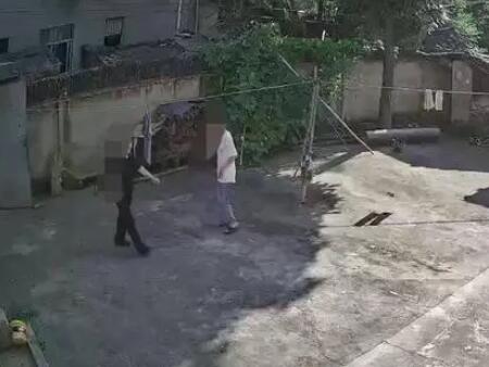 留守智障女孩疑被3男子翻墙性侵 背后真相令人感到震惊